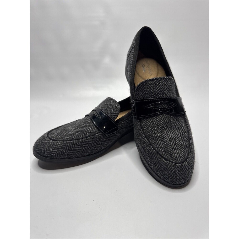 Clarks Trish Rose penny loafer gray/black herringbone textile w/patent Sz 7